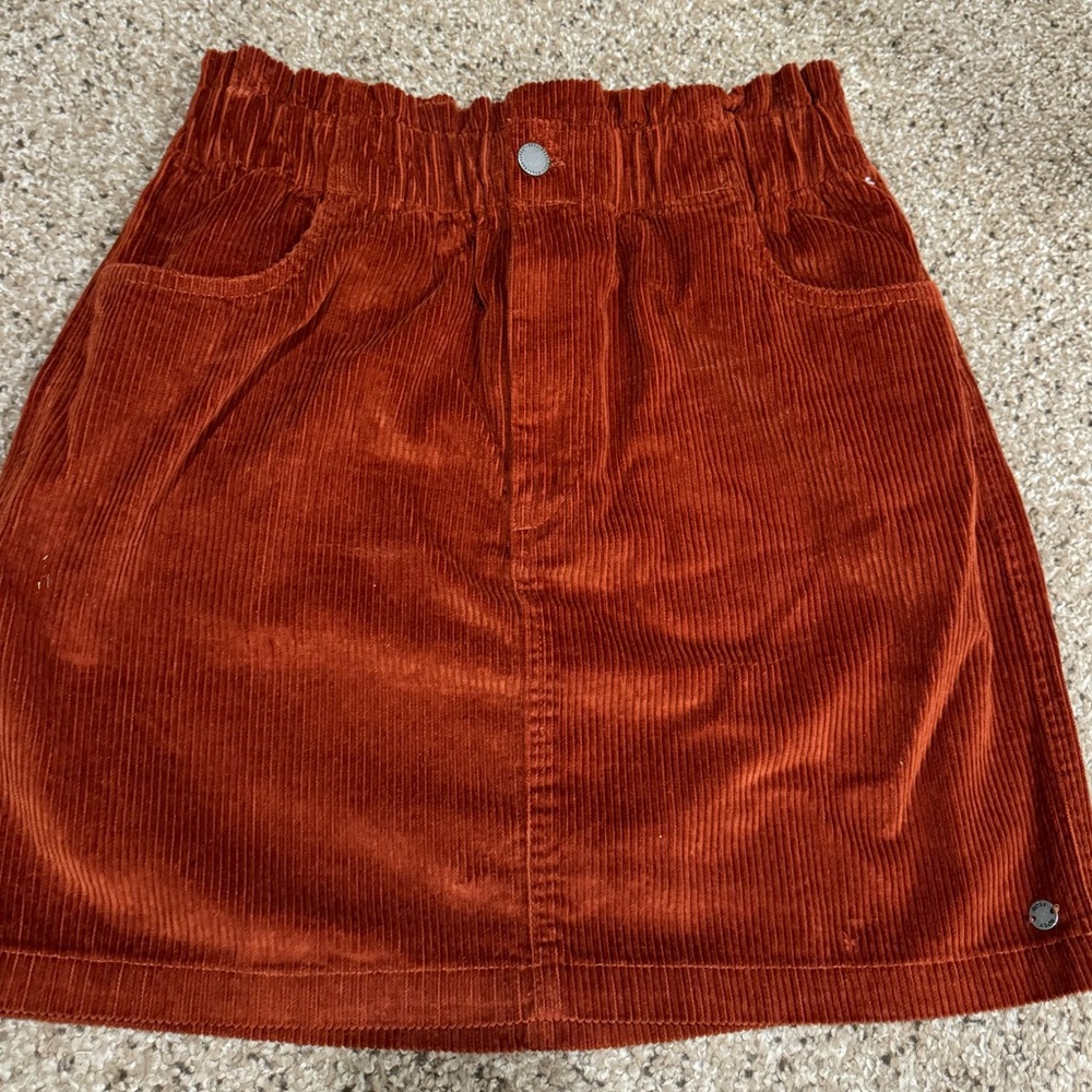 Roxy rust corduroy mini skirt - M - like new